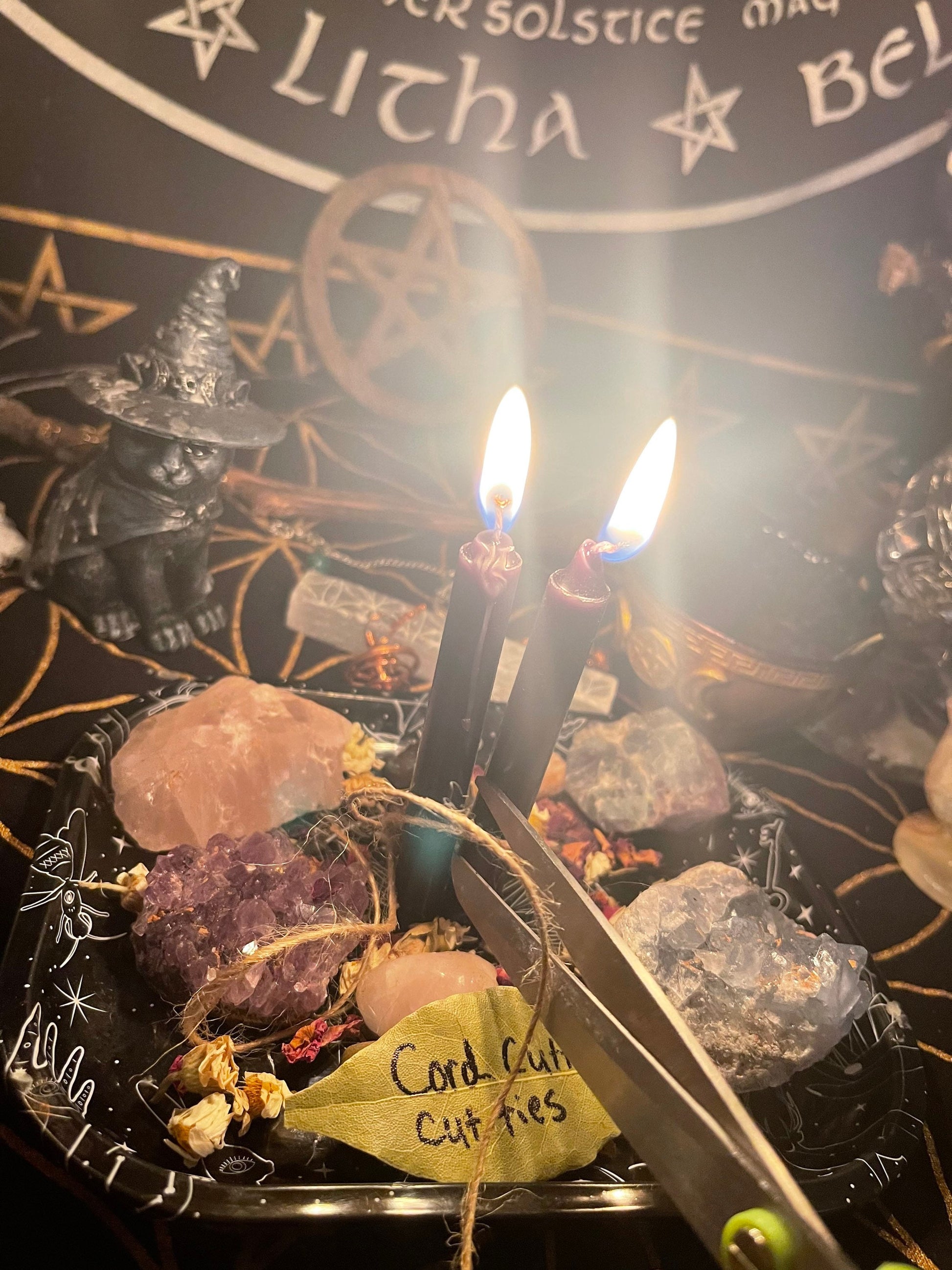 Symbolic Cord Cutting Spell – Release Toxic ties- using candles and bay leaf release intentions to cut ties- no actual cord ceremony
