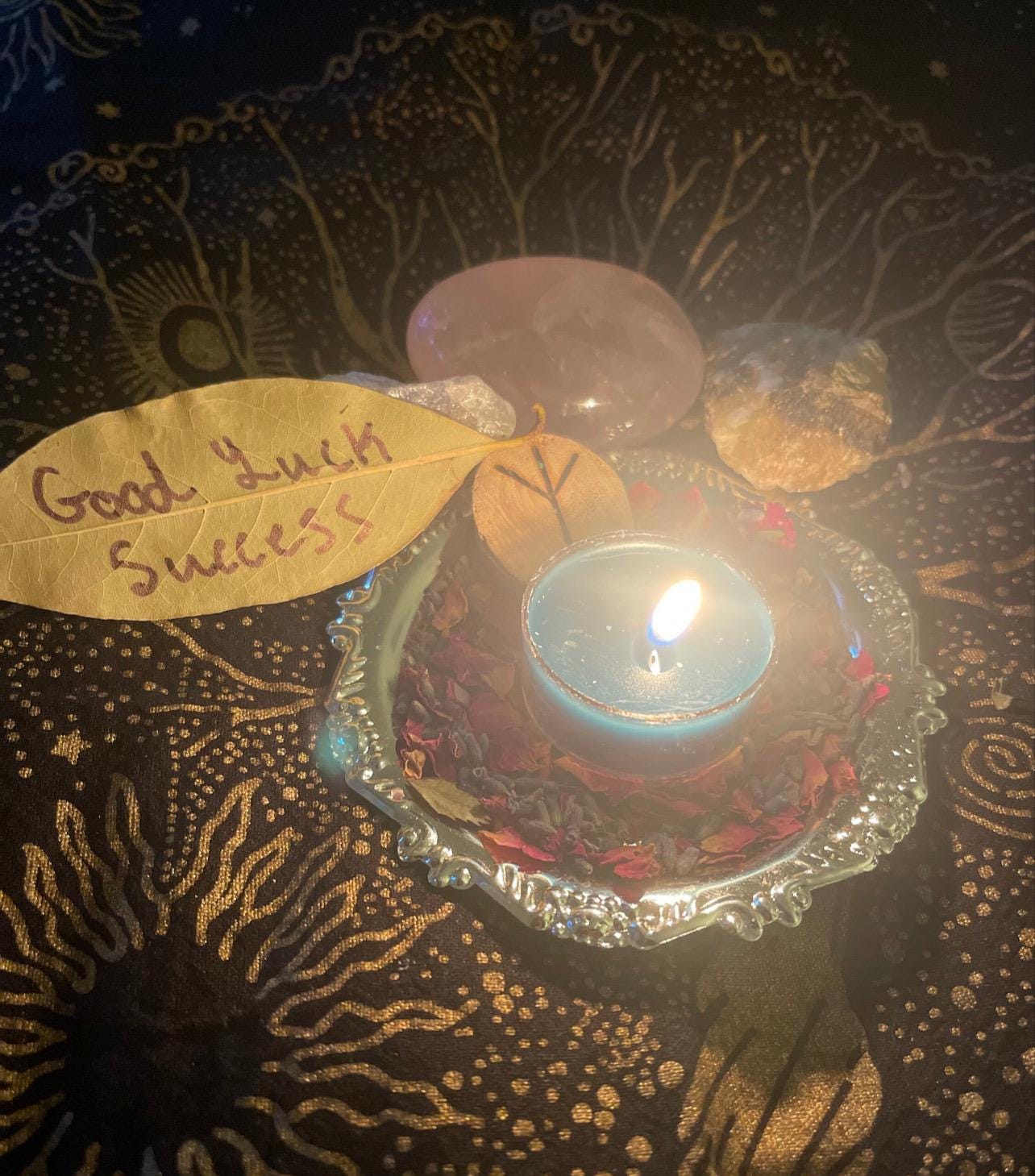 Good Luck Spell to Attract Favorable Opportunities and Positive Energy