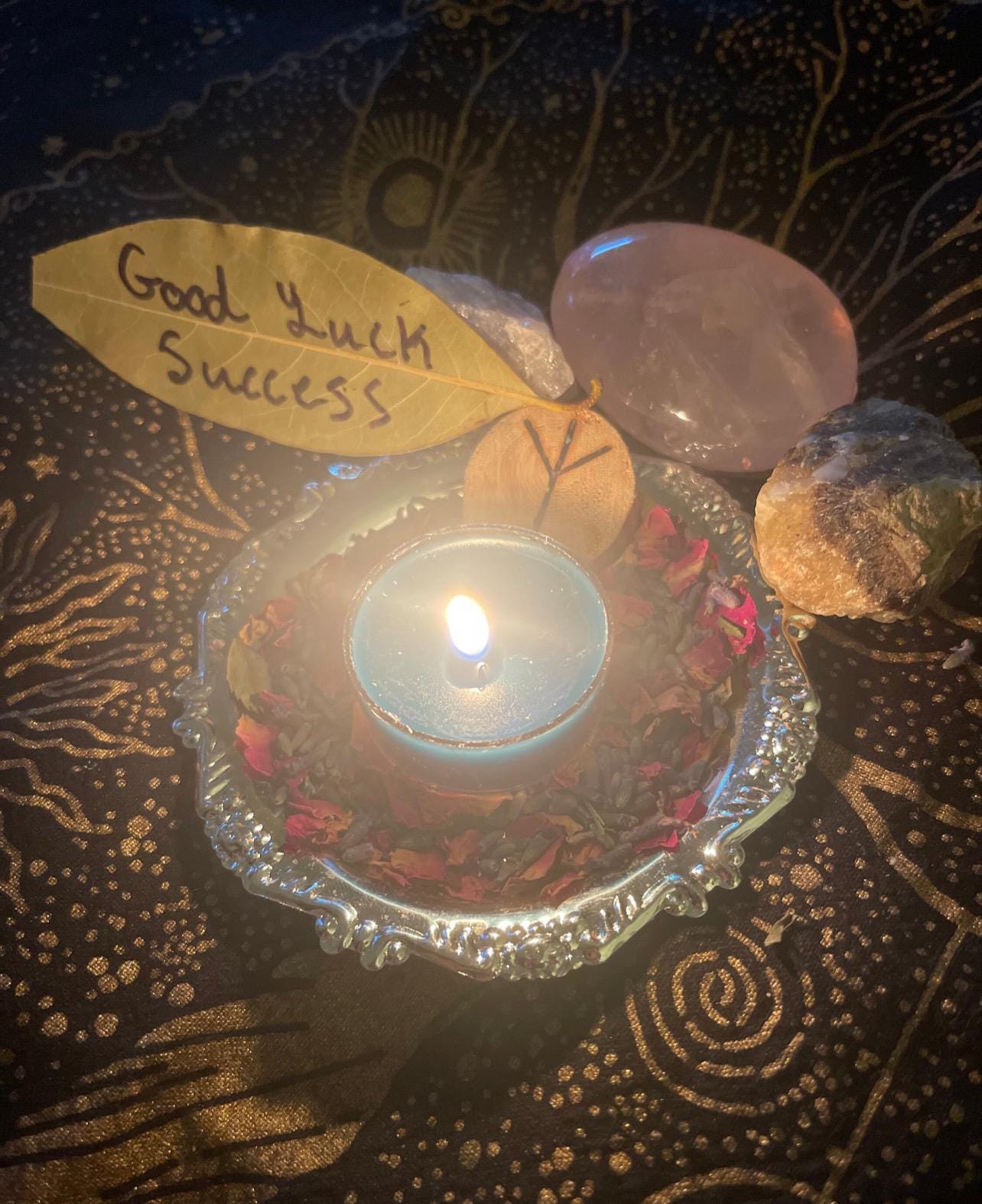 Good Luck Spell to Attract Favorable Opportunities and Positive Energy