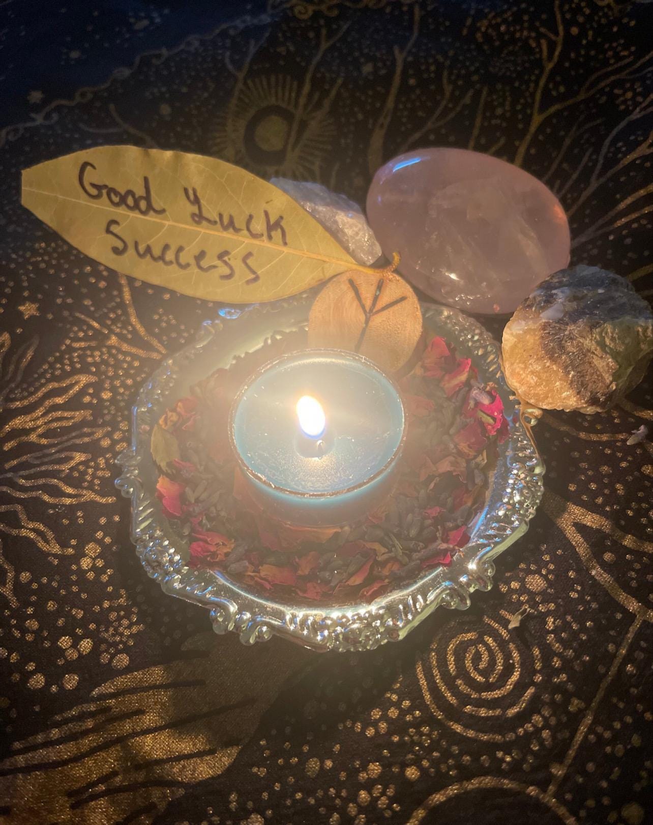 Good Luck Spell to Attract Favorable Opportunities and Positive Energy