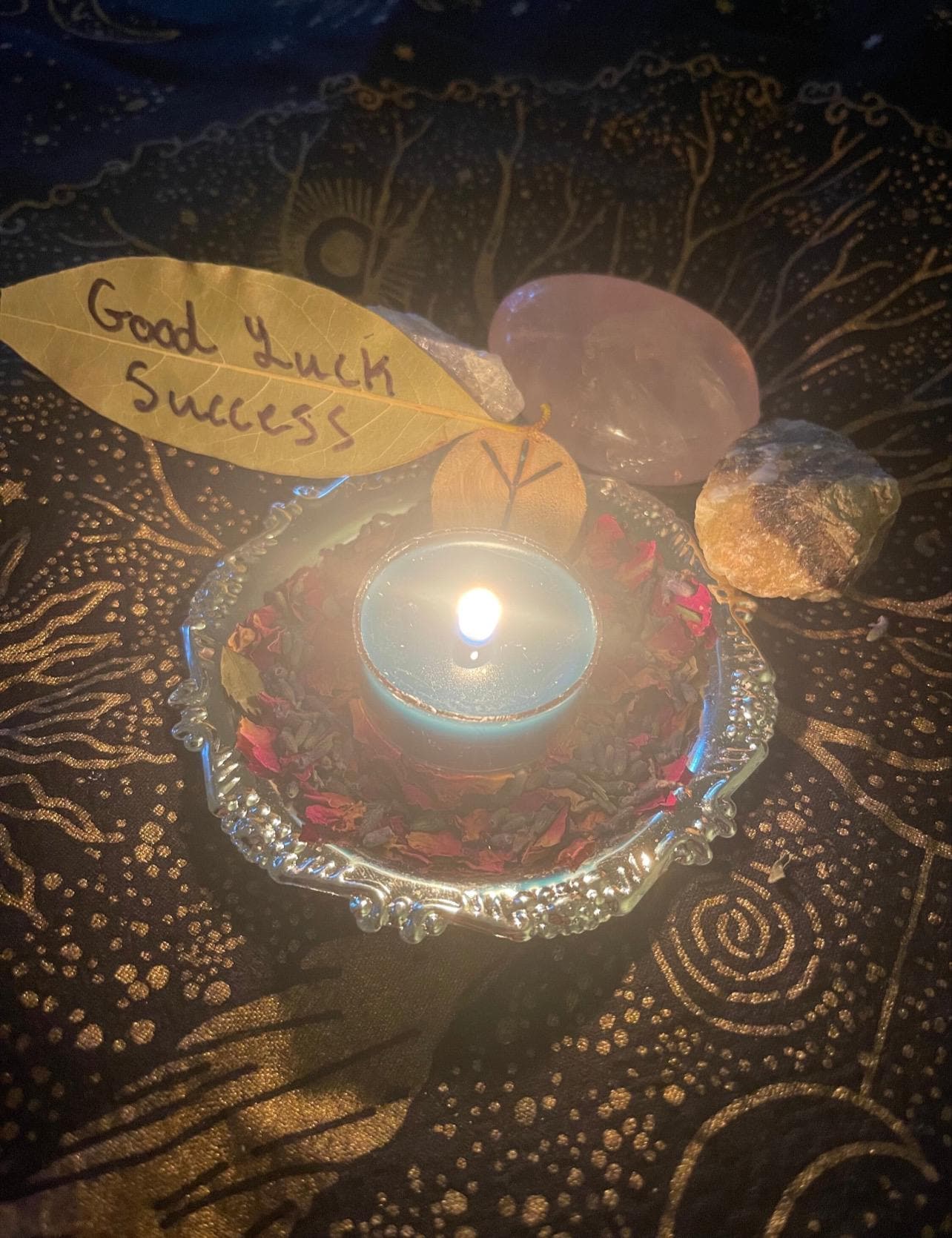 Good Luck Spell to Attract Favorable Opportunities and Positive Energy